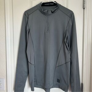 Nike Pro Men’s Dri Fit Combat Hyperwarm 1/4 Zip Pullover - Size M